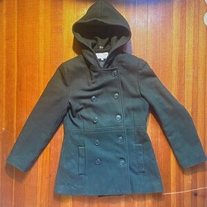 Chic Black Hooded Peacoat